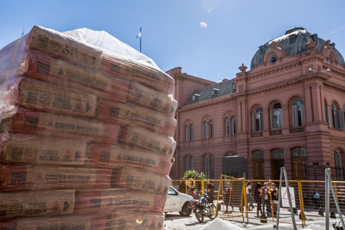 Cementos Avellaneda » Obras » Plaza de Mayo