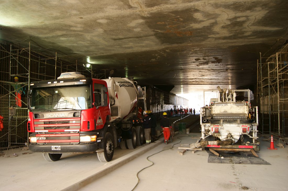 Cementos Avellaneda » Obras » Túnel paso bajo nivel Avda. Dr. R. Balbín